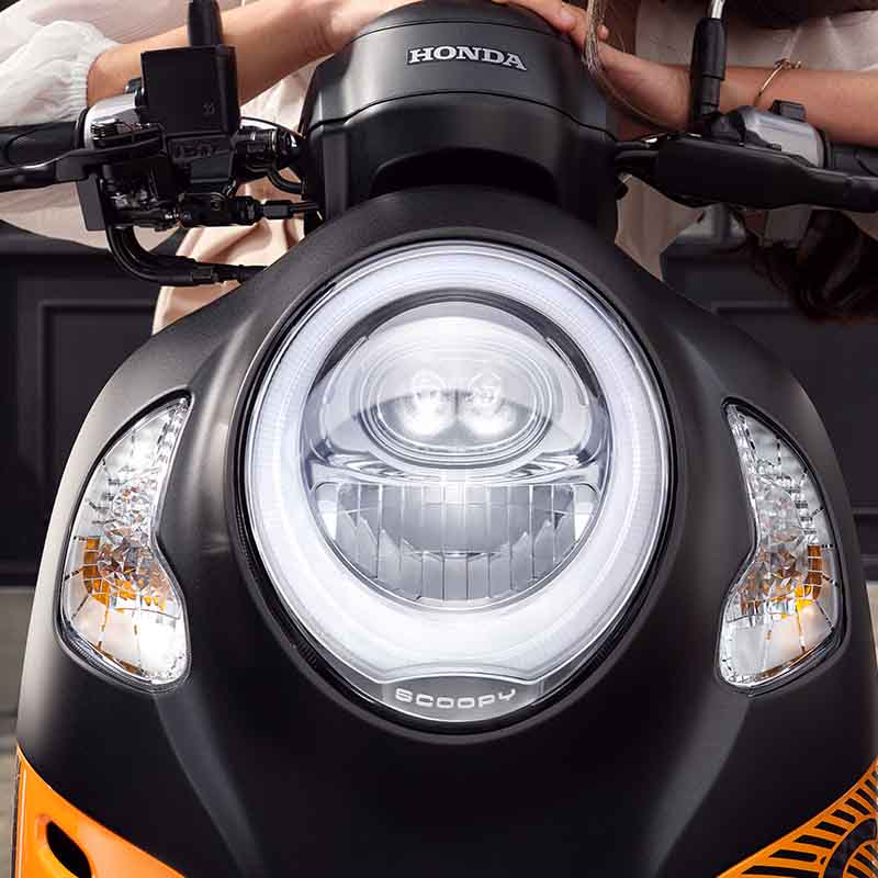 LED Projector Headlight Scoopy 2022